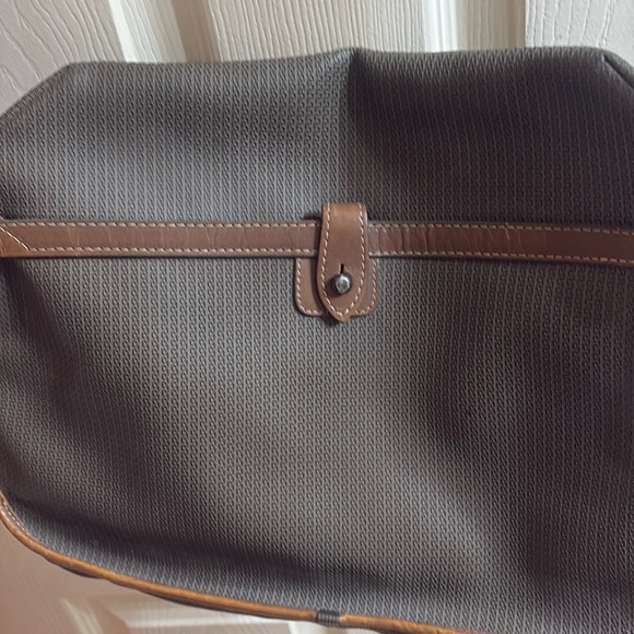 Vintage and Charles Jourdan Actif Paris bag
Size: 11’’ X 14’’ - Picture 7 of 10